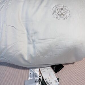 Sara Roka: 100% Long-strand Mulberry Silk Comforter, Silk Duvet Insert (2pcs)